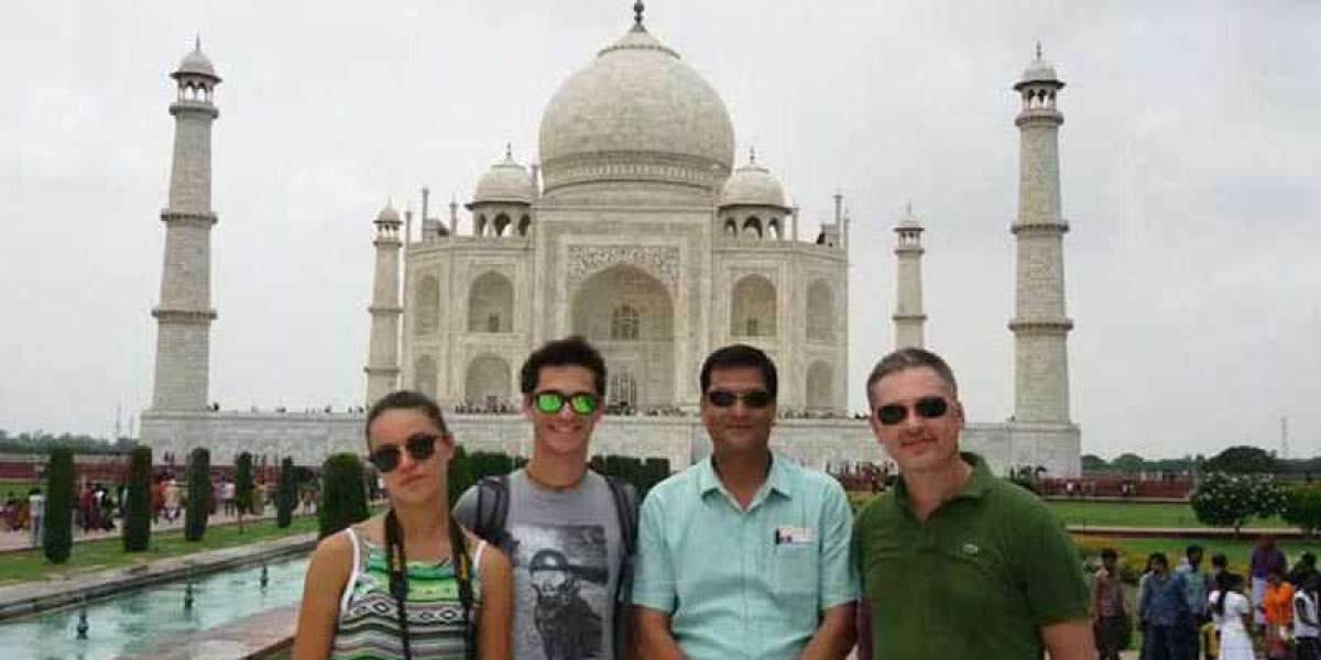 Taj Mahal Same Day Tour From Delhi