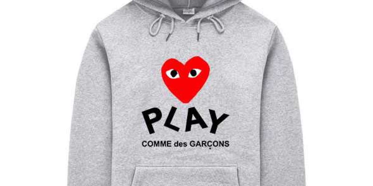 Commes De Garcon new online shop