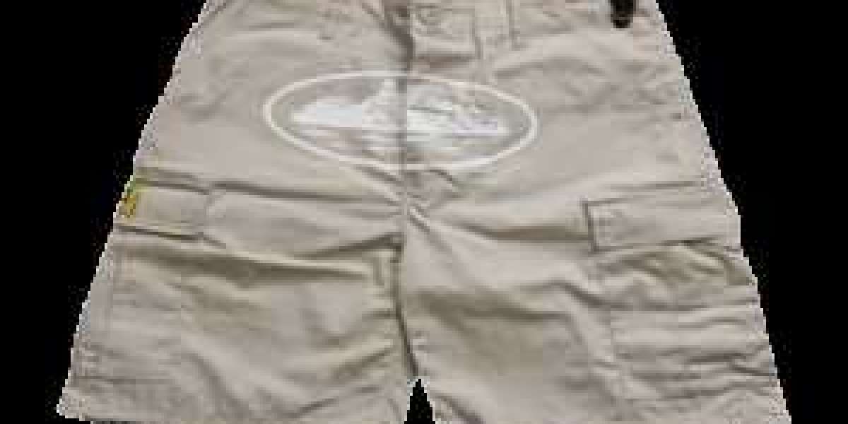 How to Style Corteiz Shorts for the Ultimate Summer Streetwear Look