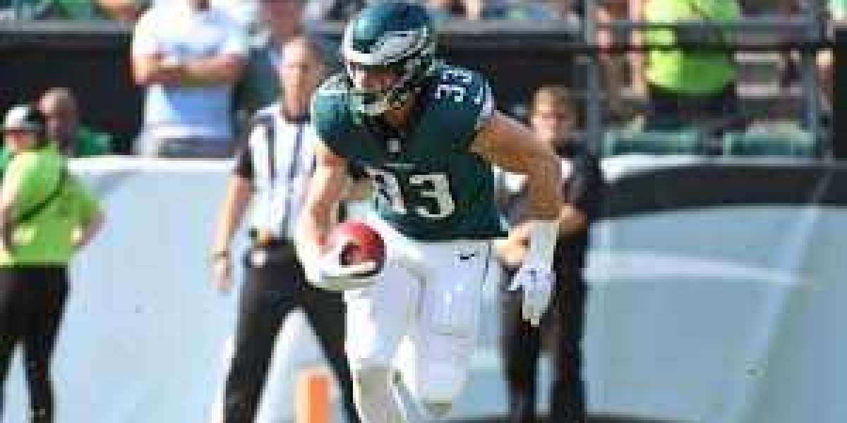 Eagles Information: Wear't overlook above Eli Ricks
